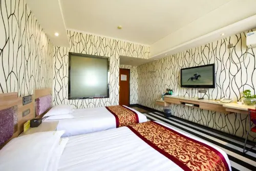 Yining V8 Business Hotel (Teachers University)