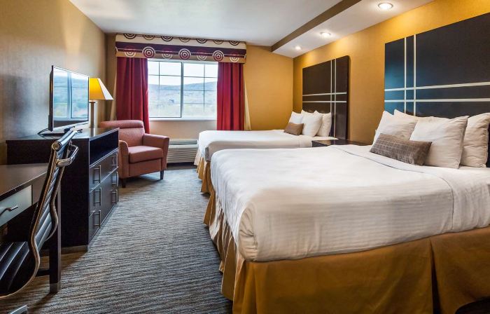 Best Western Cooperstown Inn  Suites