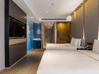 宁波外滩路劲新天地亚朵酒店 - 高级双床房
