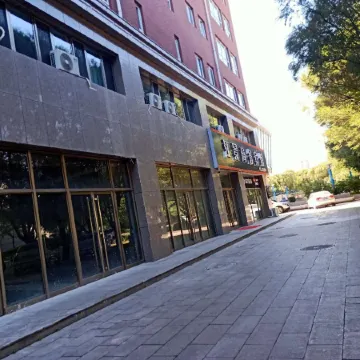 Chengde Riverview Business Hotel
