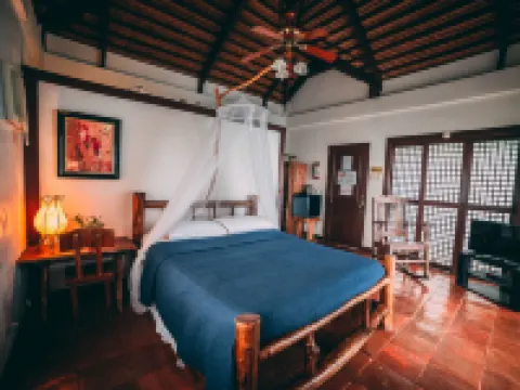 Marqis Sunrise Sunset Resort and Spa Hotels in Baclayon