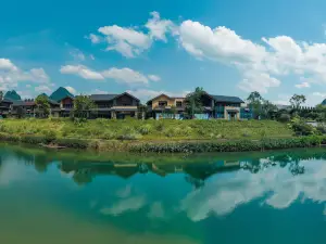 Yangshuo Sanqianxi Narada Resort Hotel