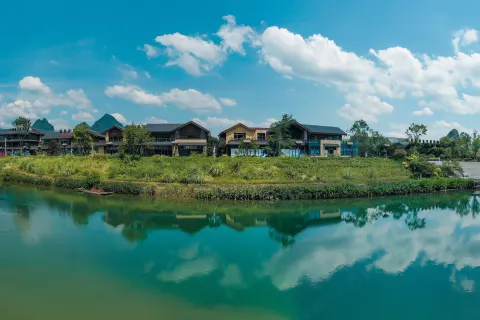Yangshuo Sanqianxi Narada Resort Hotel