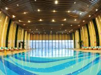 东方雅致酒店(重庆南滨路店) - 室内游泳池