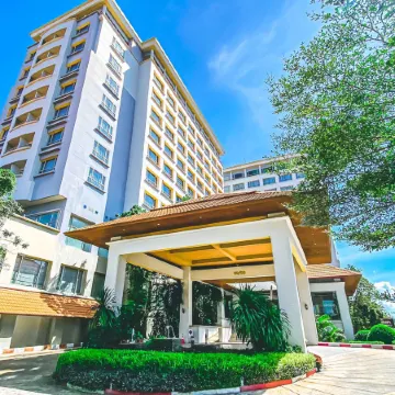 K Park Grand Hotel