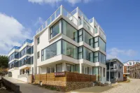 Floral Hotel · Shengsi nanfengli hotel Hotels near Harbour View Platform of Maji Mountain