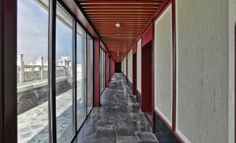 Grand Hotel Beijing(the Forbidden City，Tiananmen)