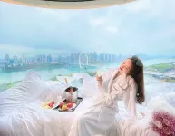 METAL LI HOTEL