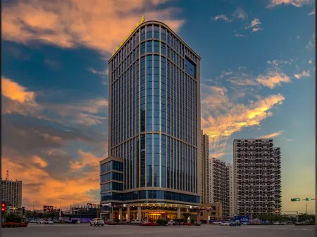 Lingshan Xi Orange Litchi Hotel Отели рядом с достопримечательностью «Lingshan Pedestrian Street»