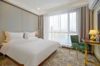 โรงแรมรูเจีย เอ ฟียล (ถนนคนเดิน เซ็นทรัลอเวนิว เฮ่ยเหอ)