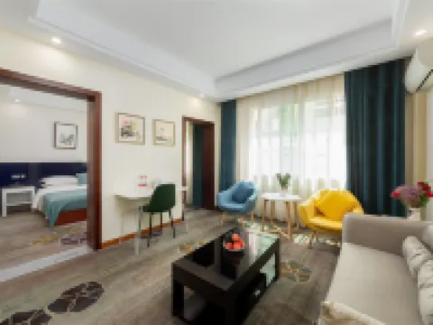 Fanbo Yashe Hotel (Tongren high-speed railway station) Hotels in Tongren