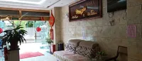 Yongde Junhan Business Hotel