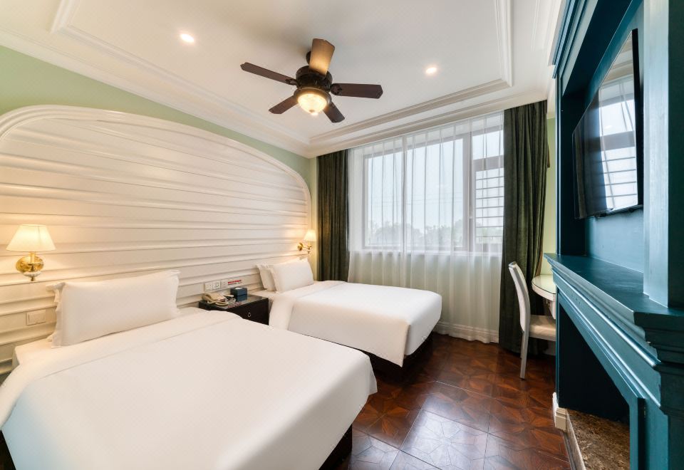 이커 이자 호텔 객실