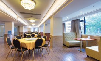 Naxuan Hotel - Housity