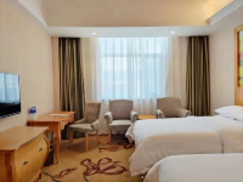 Vienna Hotel (Delingha Xinyuan Road)