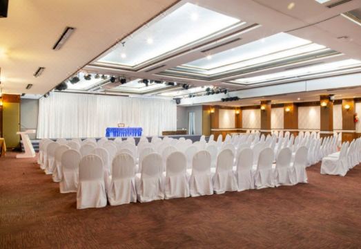 프래 나카라 호텔