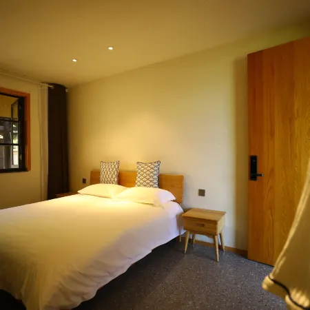 Hejiang Banshan Yunshe Hotels in Hejiang