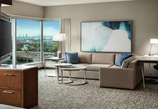 힐튼 보스턴 로건 에어포트 외관