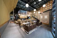 Maitreya Chizhiquan Hot Spring Hotel (Maitreya Honghe Water Township) - بار