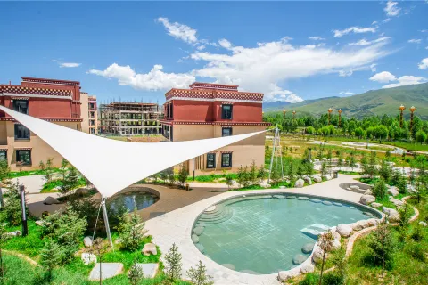 Xiangyun Hot Spring Hotel