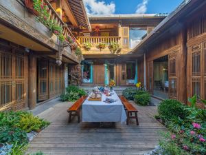 Nayako Courtyard Hidden Garden (Lijiang Ancient City Waterwheel Shop)