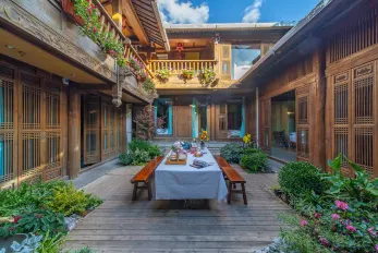 Nayako Courtyard Hidden Garden (Lijiang Ancient City Waterwheel Shop)