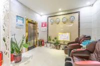 沃德阿拉丁酒店（滕州真愛商城火車站店）