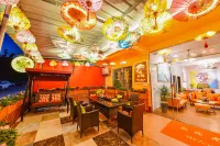 Danxia Mountain Yue Shan Hua Yu Guesthouse 런화 호텔