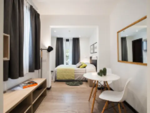 โรงแรมเบอร์นินา โรงแรมในมิลาน