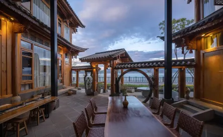 Dali Ordinary family inn