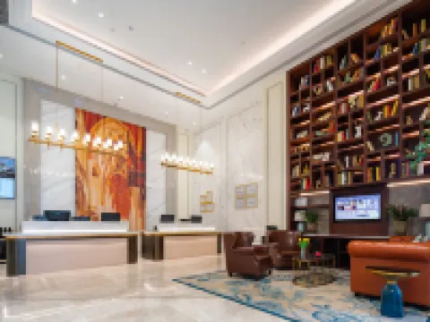 Vienna International Hotel (Yuanling Bus Station) Hotels in Yuanling