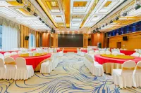 Moonlight Star Hotel Hotel a Bazhong