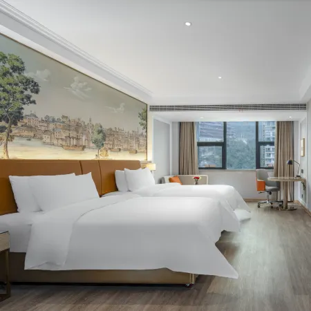 Vienna Hotel (Youyang Taohuayuan Branch)