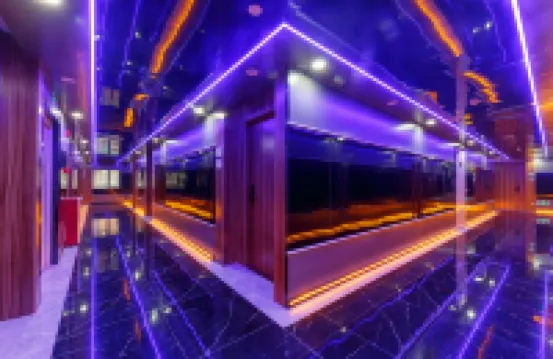 TT E-sports Homestay (Guangzhou Baiyun Railway Station Baixin Plaza) - Inns