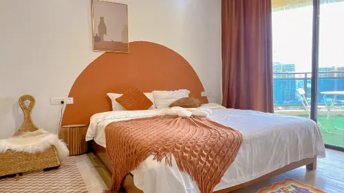 Dongshan Nuan. Island Design Seaview Beautiful Suites