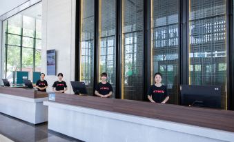 Atour S Hotel Shandong Gangkou Mansion CBD Jinan