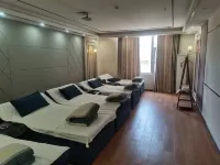 Shizong Tongyuan Hotel