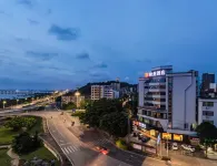 Borrman Hotel (Fangchenggang Kuahai Bridge) Các khách sạn gần Tanpeng Guyunhe