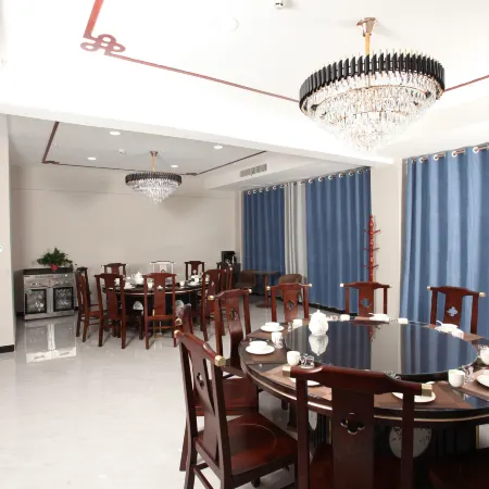 Xinrun Hotel