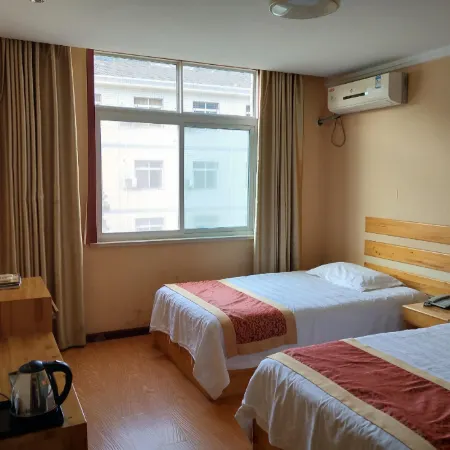 Zhushan Guandu Homestay Отели в г. Чжушань
