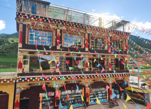 Silang Ethnic Grand Hotel