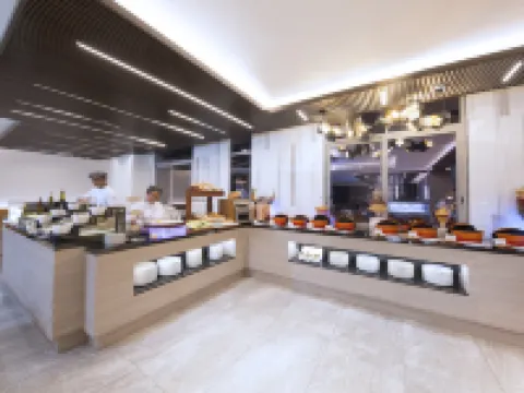 ซีแล็กซ์ โฮเทลแอนด์เรสซิเดนซ์ โรงแรมในย่างกุ้ง