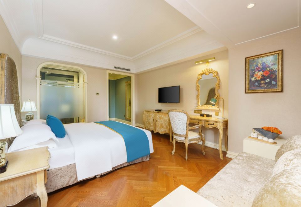 퀄리티 호텔 (후루다오 룽완하이빈)