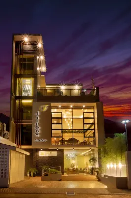 Jai-Cob’s Suites Các khách sạn ở Coron