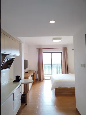 徐聞雅皓公寓（清華園天潤滙公寓店） 鄰近徐聞縣大水橋河碧道大水橋水庫溢洪道口至響水潭段的酒店