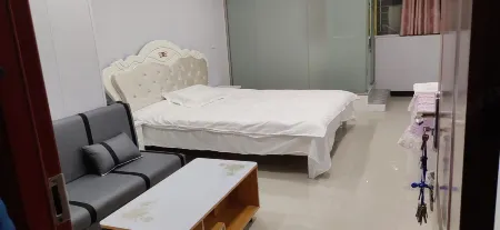 Yicheng Shuangwei Hotel Отели рядом с достопримечательностью «Yicheng General Zhang Zizhong Memorial Hall»