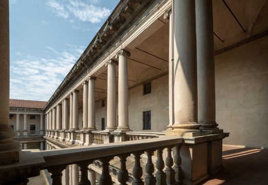 포트레이트 밀라노 다이닝