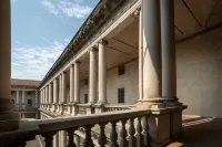 Portrait Milano - Lungarno Collection Hotels in 