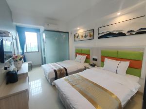 Guanfeng Apartment