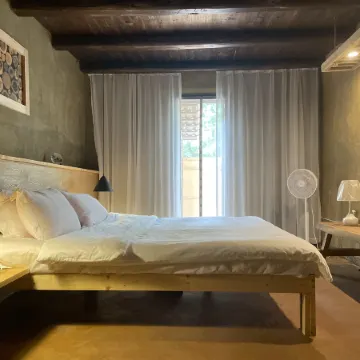 Old house homestay